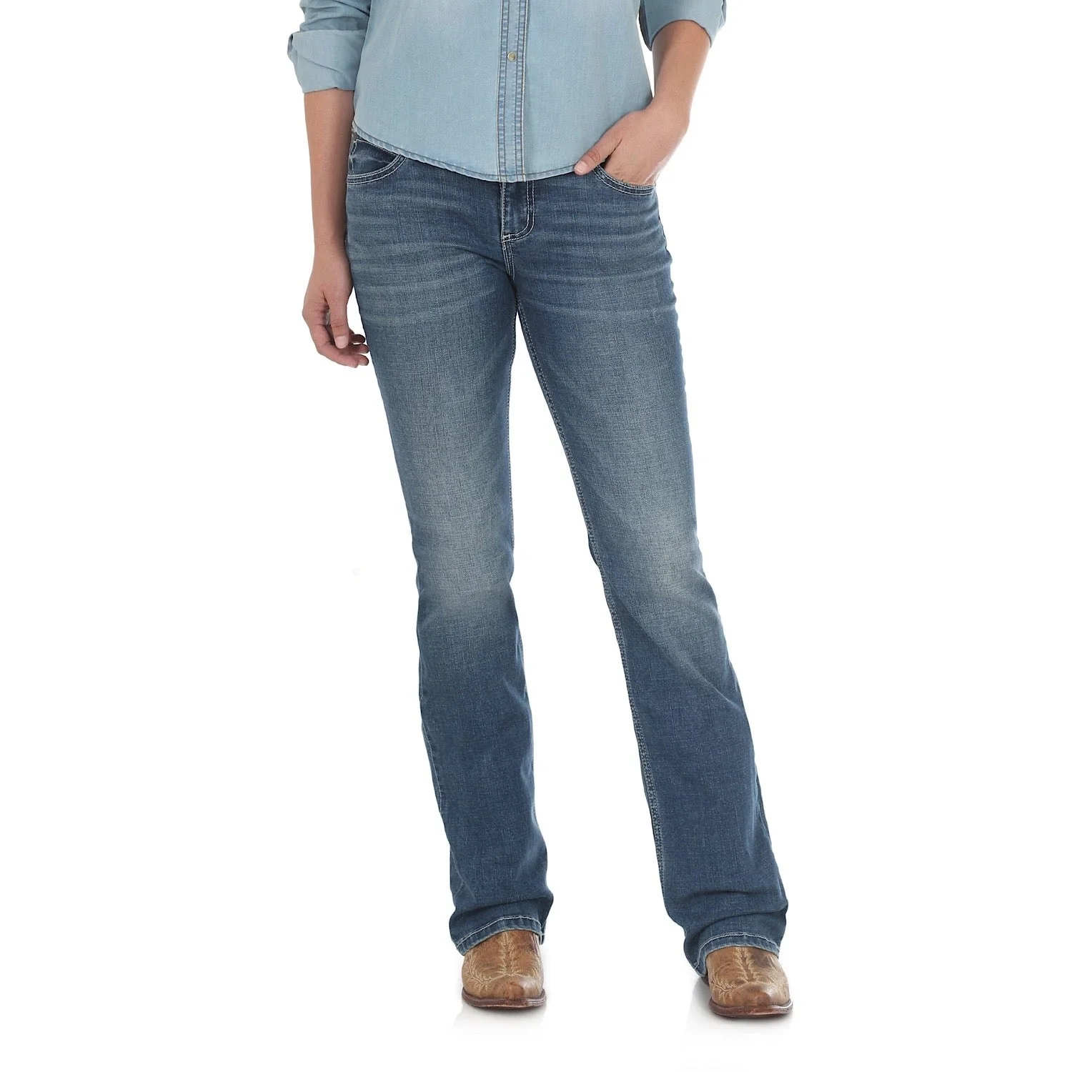 Wrangler Women's Retro Mid Rise Boot Cut Jean - Mae Indigo - Image 2
